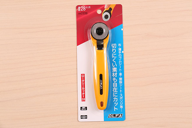OLFA(オルファ) ロータリーカッター28[F9-233b] – トマトオンライン