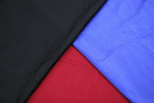 ウレタン混紡、ストレッチ