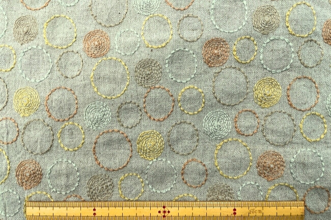 TOMATOオリジナル 4色交互刺繍うずまき[F1-4988]