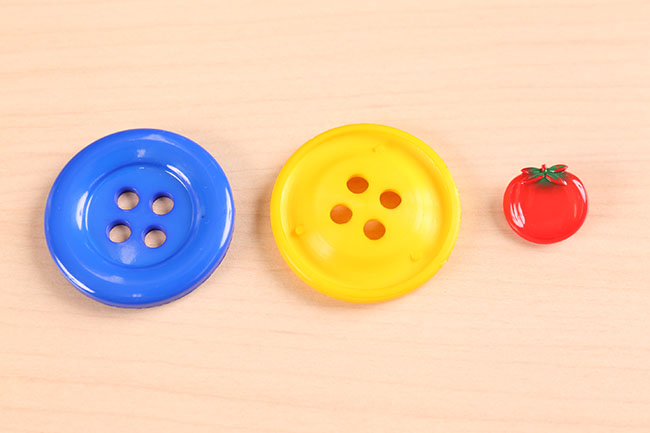 四つ穴ボタン(小)[F9-t970-40] – トマトオンラインショップ