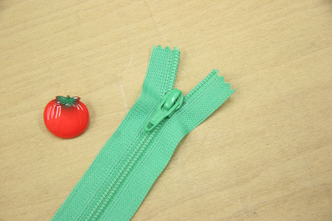 フラットニットファスナー20cm[F9-flatknit-20#]