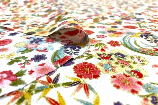 花柄エンボス加工クリーム色ラグ大判195cm×245cm 花柄エンボス加工クリーム色ラグ大判195cm×245cm ラグ